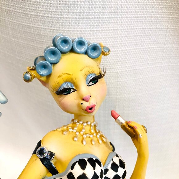 Margaret Le Van Alley Cats Figurine Daisy Doll - Picture 8 of 15